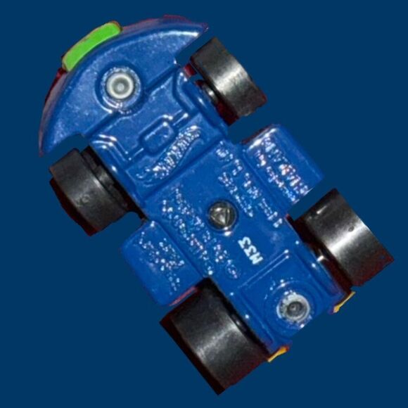 TOMY Impulse Mario Kart Pull Back Racers Surprise Pack Mario & Luigi Race Cars - Picture 11 of 11